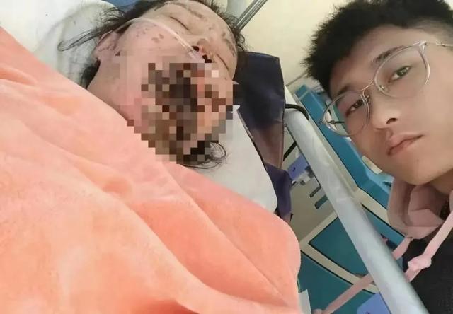 父亲烧死母亲被执行死刑,儿子拒领骨灰,告慰母亲:我给你报仇了!