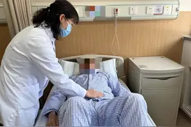 酒友贪杯“蛇酒”中了毒，反复自行停药险酿大祸，医生：蛇毒半衰期可长达半年至一年图片