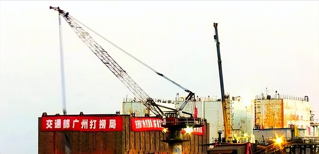 花掉三亿人民币，打捞一艘800年沉船，打开船舱后，所有人都懵了