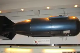 我国首颗原子弹试爆成功时，最先通知日本，其他各国都有什么反应图片