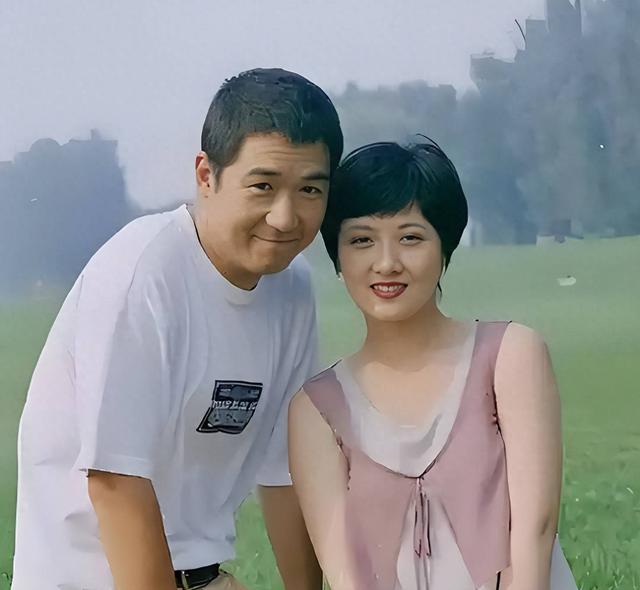 不到24小时，央媒四次点名张国立，王刚的话终于有人信了