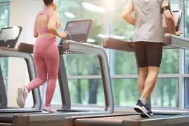 看完这份“跑步机使用说明”，轻松躲开运动损伤图片