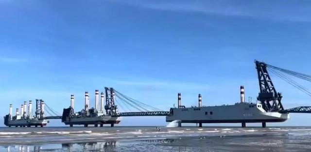 特朗普台海摊牌，东部战区MV惊现武统信号！美军战略收缩保卫本土