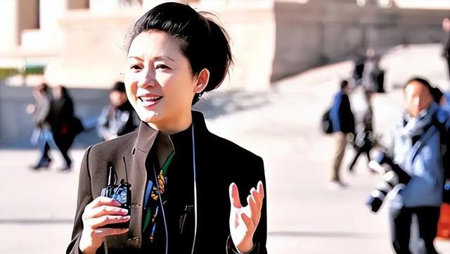 善恶到头终有报！57岁央视女主持王小丫，已走上另一条大路