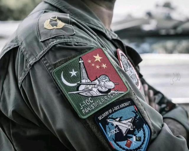 暗藏玄机！印尼靠歼10c把美国脸打肿？中国军工完虐西方的3大底气