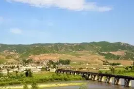 乡镇公务员，有机会调去县直单位，不过是参公编，要去吗？图片