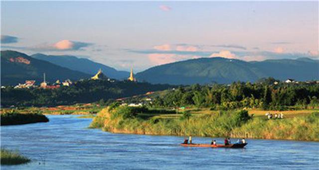 携台湾亲朋自驾游滇西南之十二