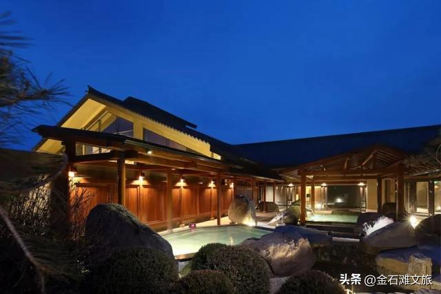 下雨天，来金石滩这样玩