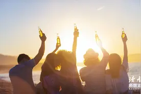 成年人世界的4条社交潜规则，越早知道越好图片