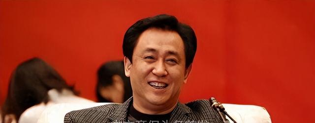许家印为活命全部交代！供出背后三大靠山，难怪他能如鱼得水