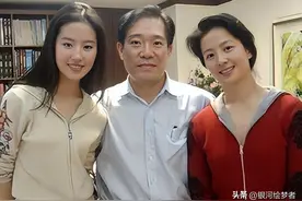 兜来转去，原来刘亦菲的父母是他们夫妻俩！怪不得能红遍大江南北图片