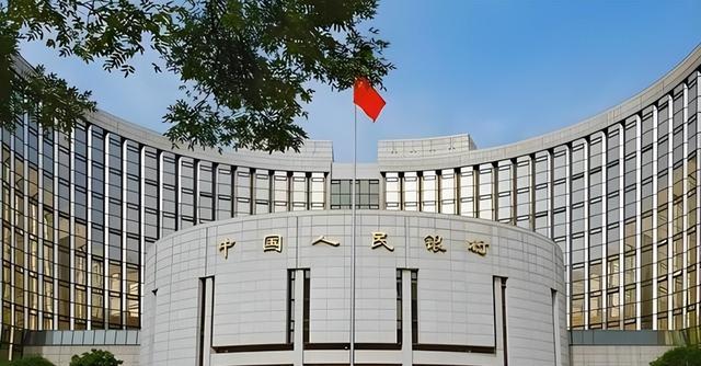 墙倒众人推？多国狂抛美债，中方又减257亿，特朗普硬气不起来了