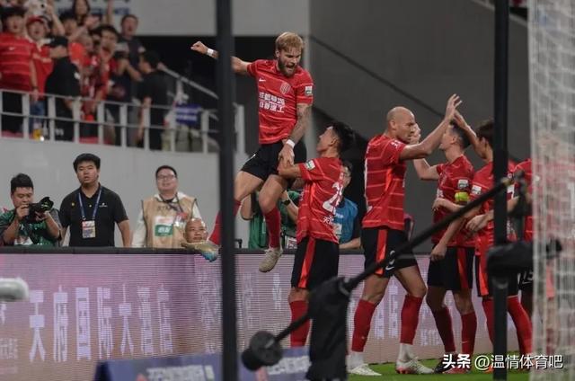随着津门虎1-0，海港3-2国安，蓉城1-1绝平申花，中超积分榜出炉