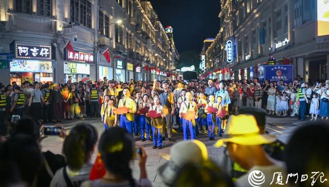 假期人气火爆！厦门继续跻身全国前十！向世界发出邀请→