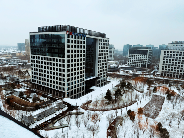 北京初雪限定浪漫！快来打卡中关村产业园地标雪景