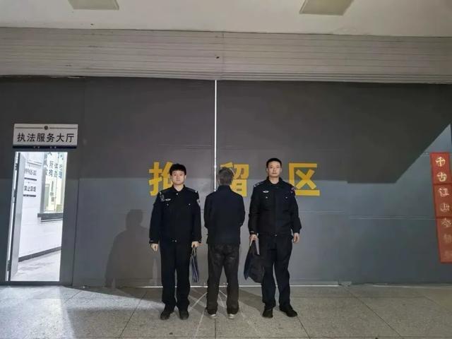 通报：事发瀍河！2人被抓！洛阳·早安