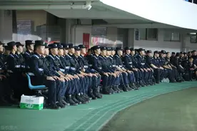 警校视力不达标也能报？这些专业不要求视力，近视考生速看！图片