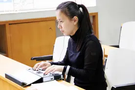 我，两岁失明，考上211大学读到博士，我不可怜，也不伟大图片