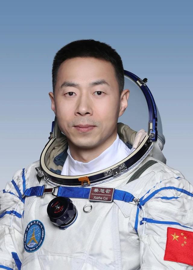 嫦娥六号取回月壤！17国挤进中国站，美国求分享，这次中国说了算