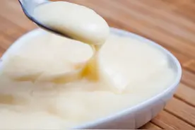 熬猪油时，直接下锅就错了！牢记3点，白如雪，味不腥，放1年不坏图片