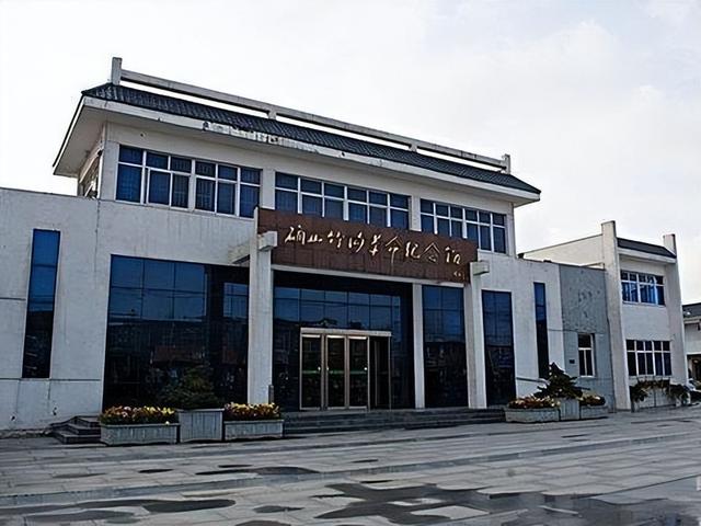 驻马店11个旅游景点攻略，除了嵖岈山你还去过哪个