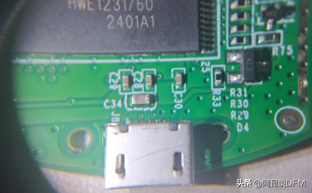 有人找我画一个无线投屏器的PCB，刚好手上有一个拆解看一下