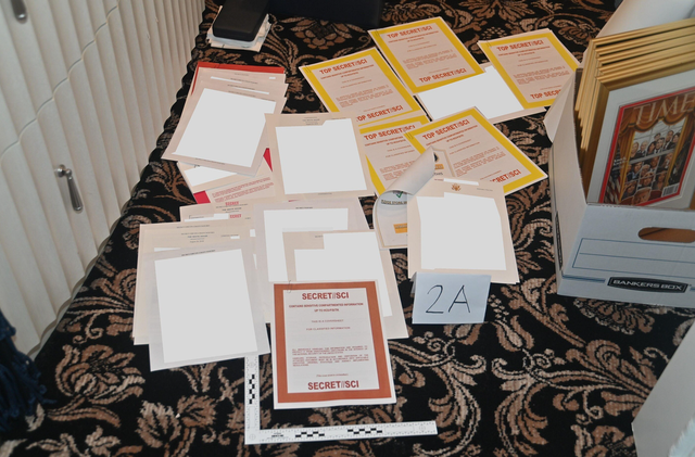 特朗普为人“有仇必报”，翻旧账不忘政治洗牌