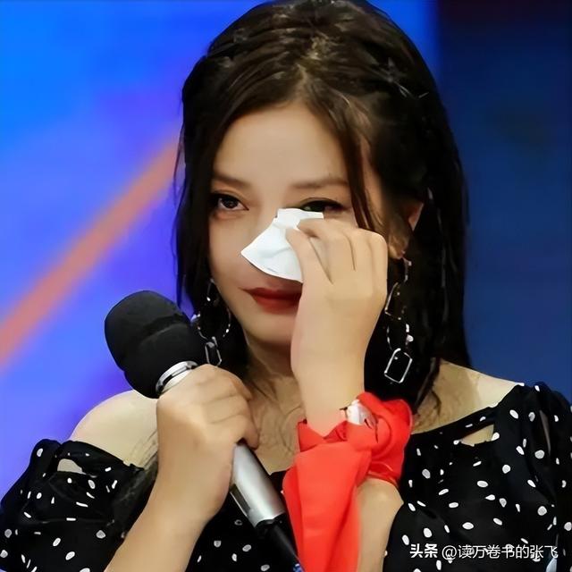 封杀四年，49岁赵薇突传消息，因胃癌去世传闻5个月前就真相大白