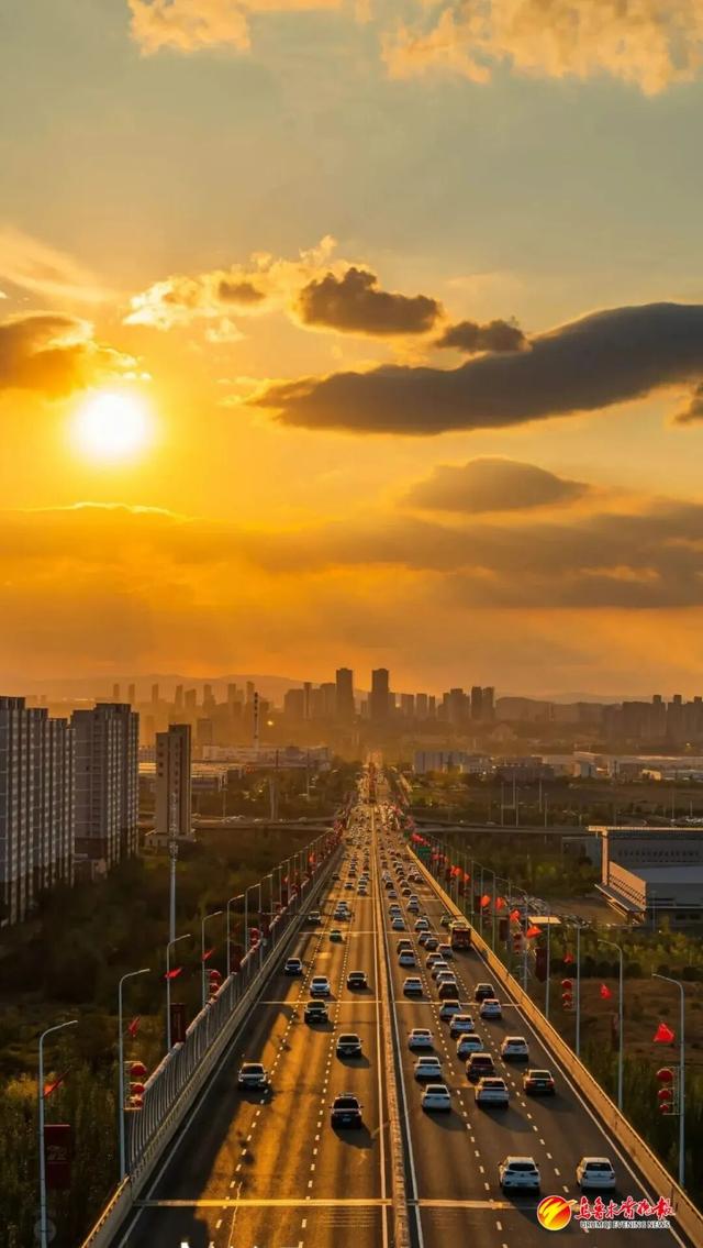 赴一场落日之约！乌鲁木齐“落日大道”已升级