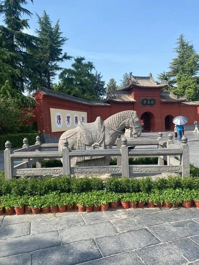 中国最赚钱的十个景点，游客越多，钞票越快进账？