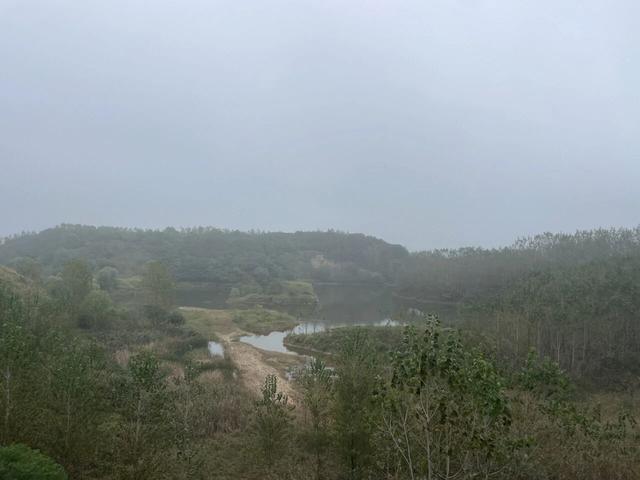 骑游探访六合北横山丹霞地貌