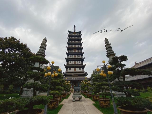 上海市区藏着一座 “隐世” 古寺：与静安寺齐名，却低调到少有人知