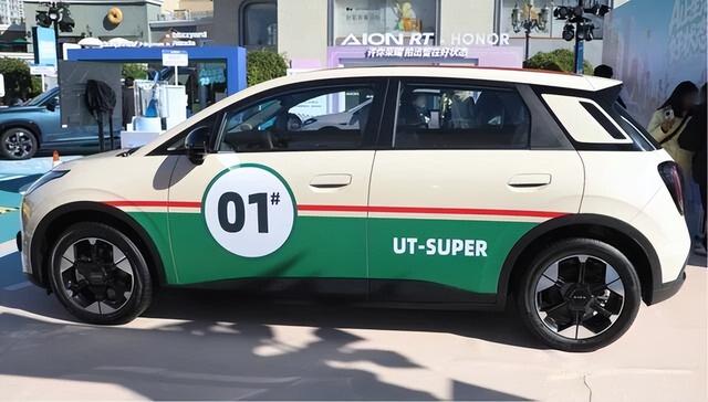 刘强东杀入汽车圈	，新车11月9日上市！