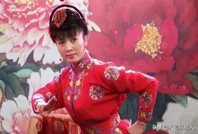 闫学晶丑闻再曝！一人已被拘留	，婚变内幕被扒，亲手拔父亲氧气管