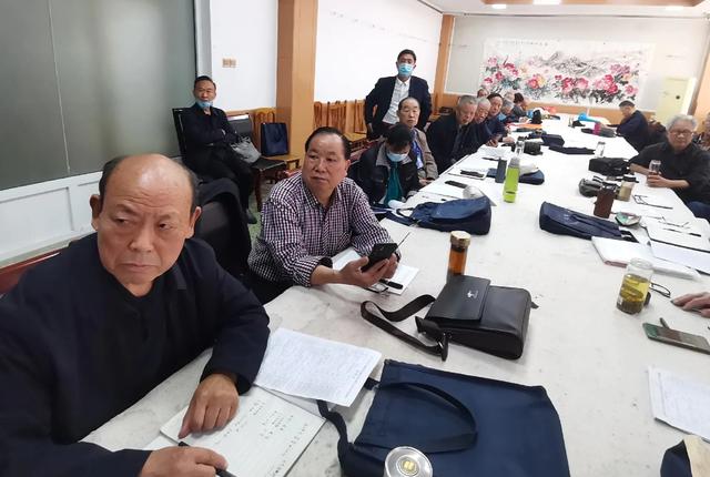 格律诗词学研创 艺术休养上水平