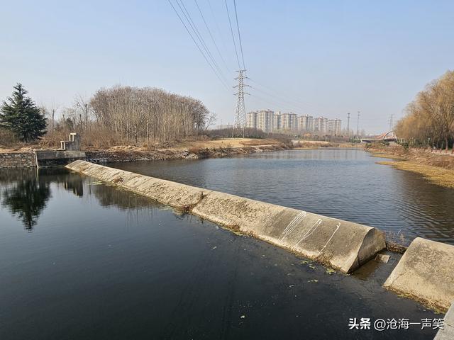 寒风袭袭，看塞上江南，水乡如画，美不胜收，风景秀丽，景色宜人