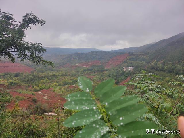藏在秦岭旁的红土地，美成了人间仙境，是西安人周边游的好去处