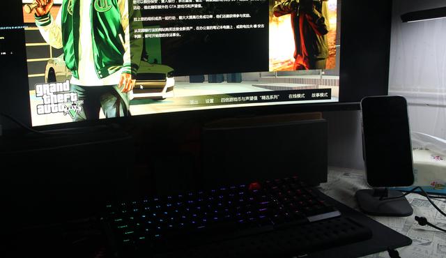 微星GK500W暗黑三模机械键盘：游戏办公两不误"无线自由"解决方案