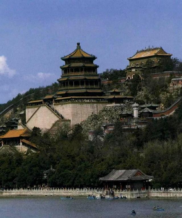 80年代，航拍视角下的北京城，太壮观了！