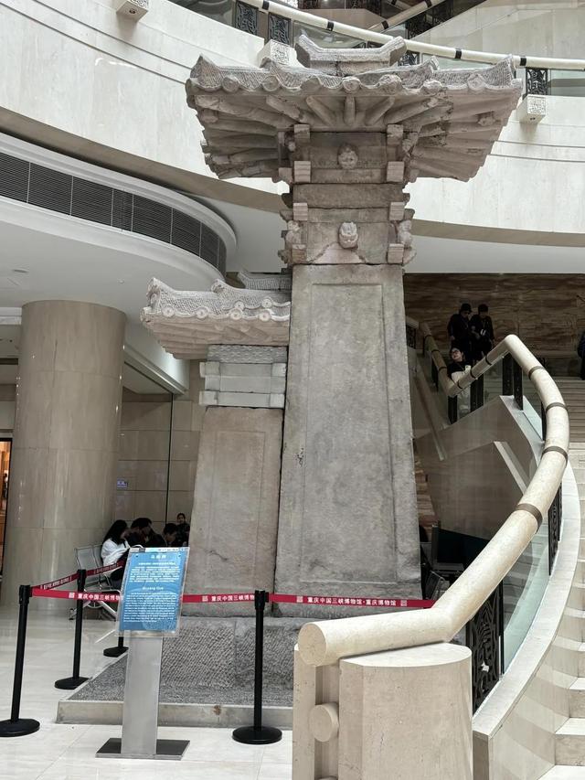 我是济南人，去了趟重庆，不吹不黑，重庆人跟想象中不一样