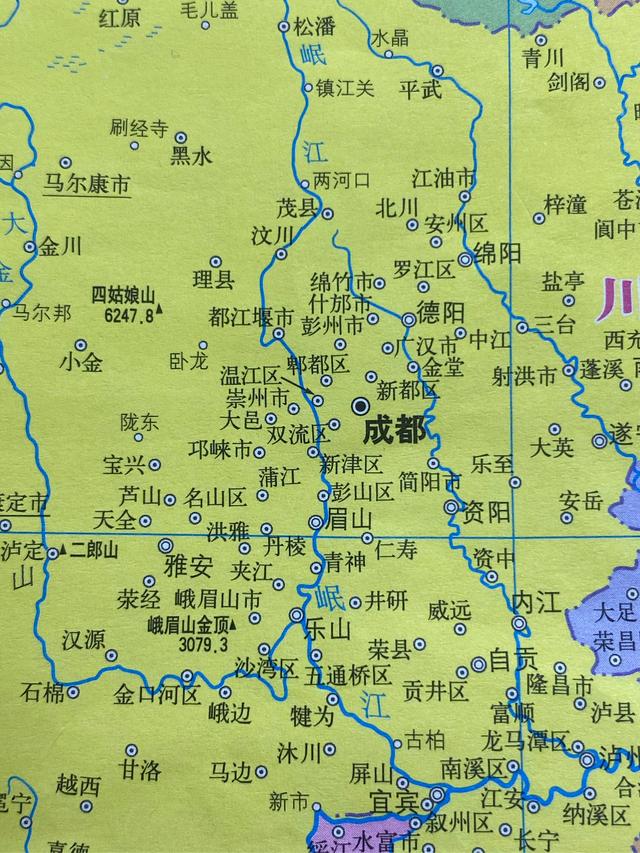 文君井和求凰台，在四川邛崃