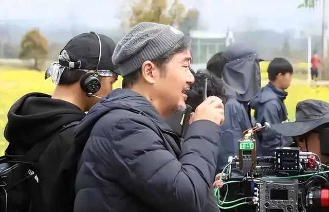 再多钱有什么用？70岁身家过亿的张国立	，还是要为43岁儿子操碎心