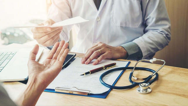 能做到这3个动作	，说明你的身体壮得像头牛！