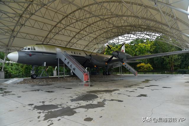 刘主席故居--花明楼（5A)