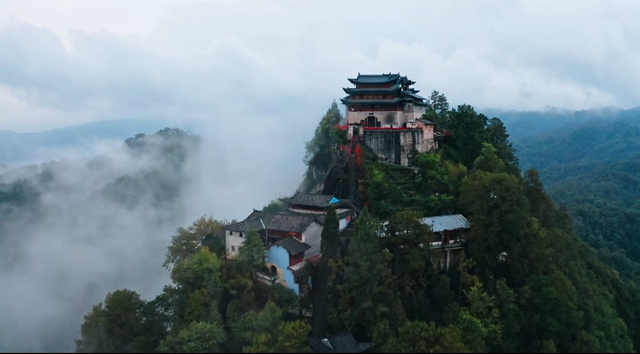 自带“凉风”的“滇”味小城