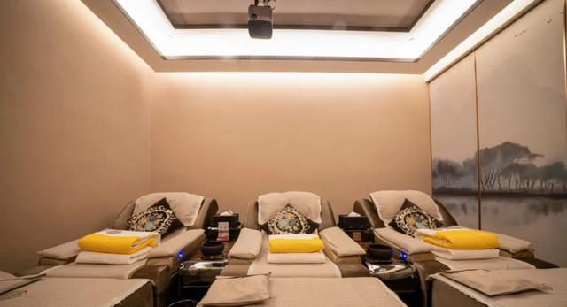 足浴店，很多人已经不敢进了！这几点现实很骨感，看完你还去吗？