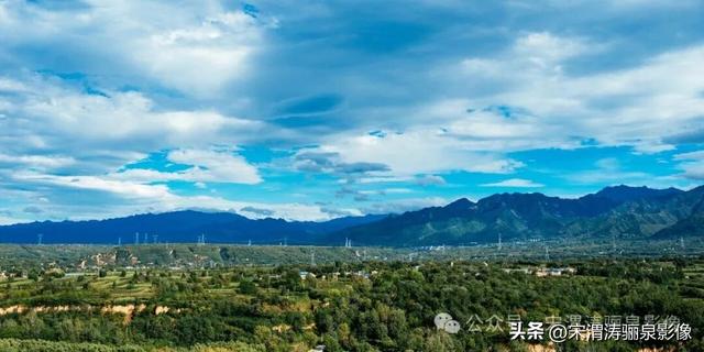 陕西渭南：天留山等南塬风光迤逦 清晰可见 宏伟大气