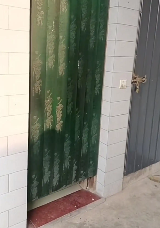 男子求复合被拒，杀女友哥哥，女友逃脱，家属放弃民事赔偿求重判