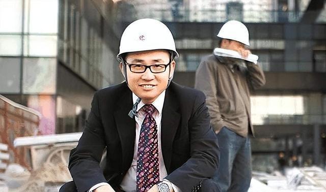善恶终有报：疫情时对中国一毛不拔，却大方捐美国6亿，如今咋样