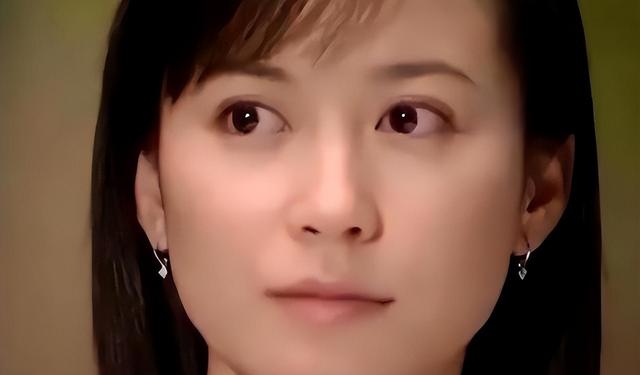 至今未婚未育！但有固定伴侣陪了近20年，54岁的她才是真人间清醒